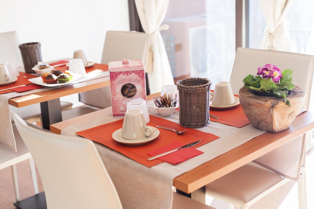 I Salici Bed & Breakfast Basiglio Bagian luar foto